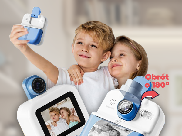 Dzieci robiące selfie