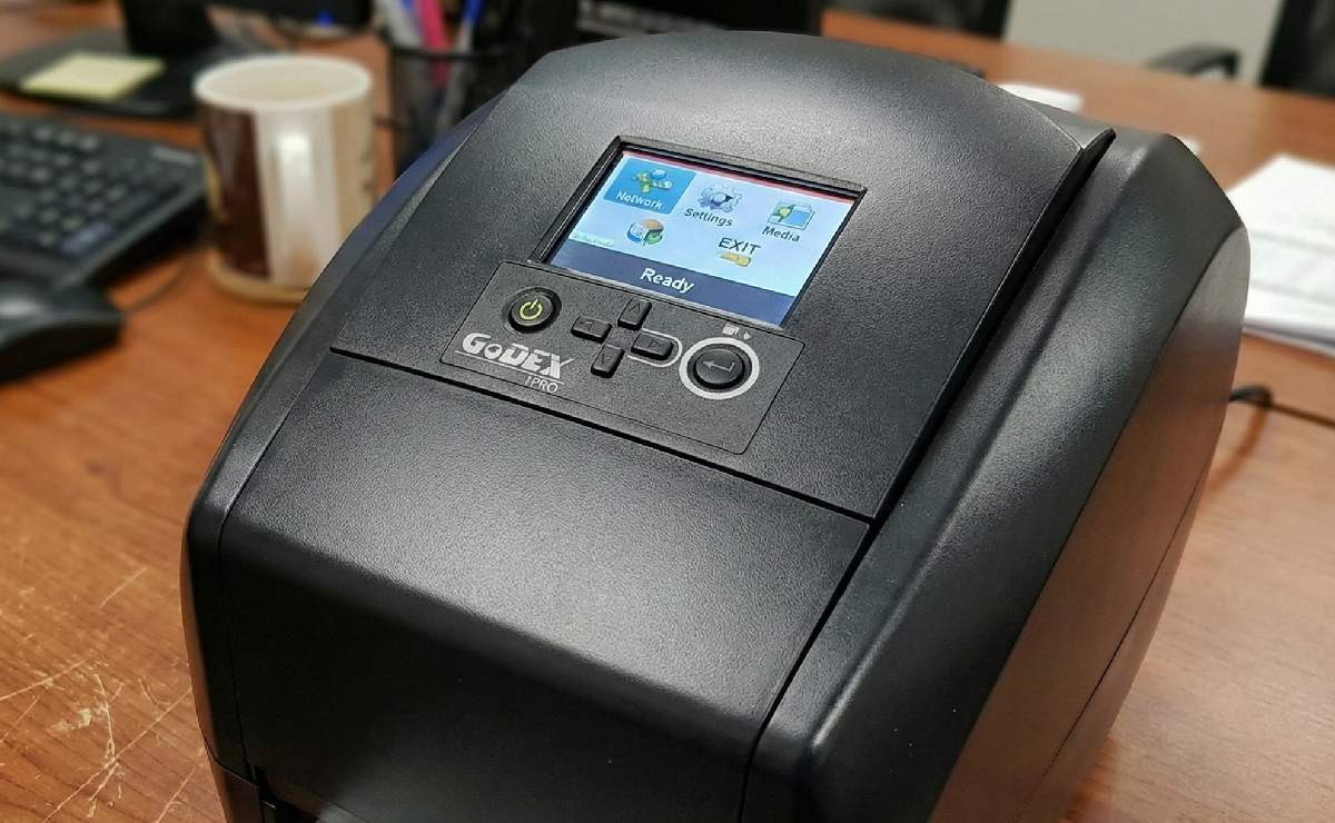 Drukarka GoDEX RT730i PRO - zbliżenie na ekran